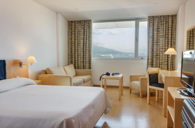 The Lince Azores Ponta Delgada  Room photo